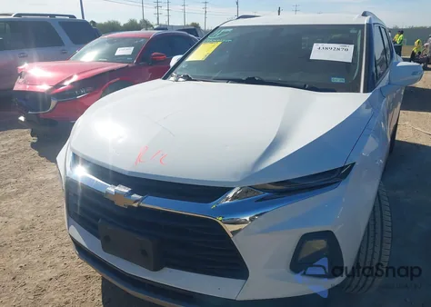 2020 Chevrolet Blazer Fwd 2Lt из США, поврежденный, VIN 3GNKBCRS6LS678636